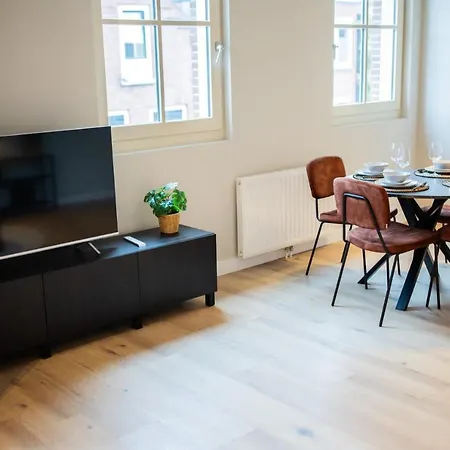 شقة Ample 3 Bedroom